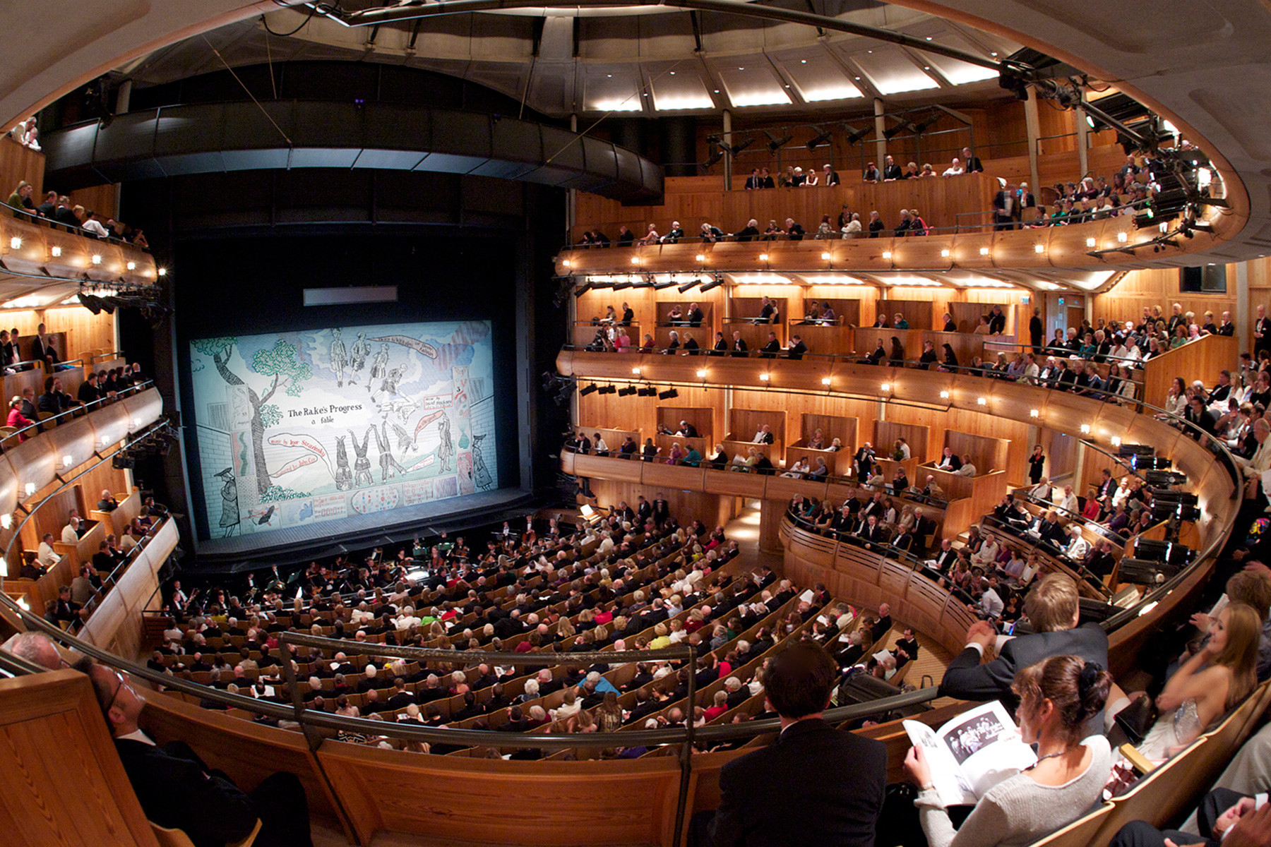 uditorium Fisheye ©Glyndebourne official, Foto: Leigh Simpson